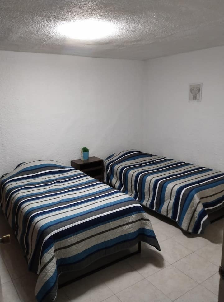 Dhomë gjumi 2