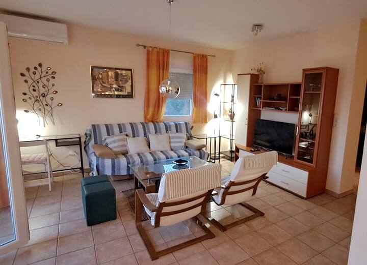 غرفة المعيشة