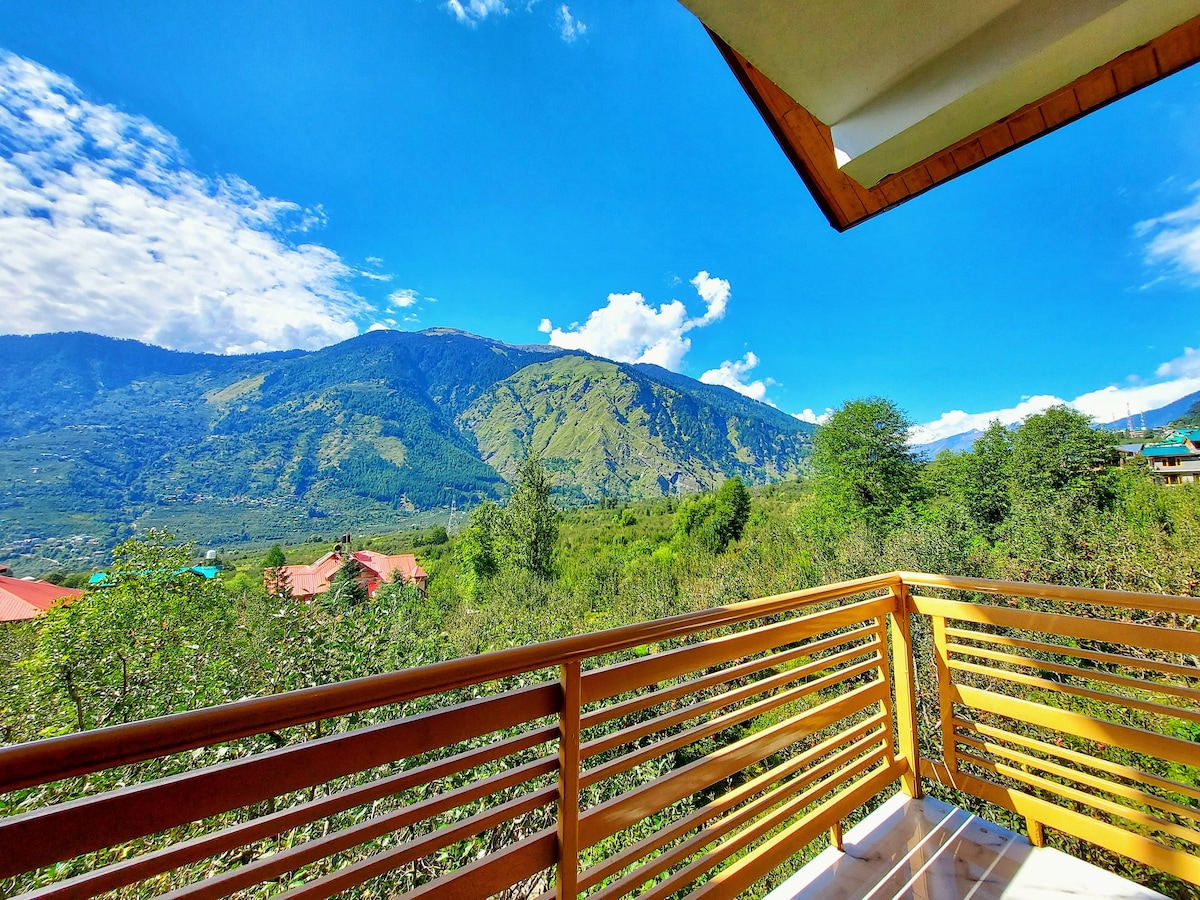 Bed Warmer | Snow Mountain View |Tra Boutique Stay - Cottages for Rent in  Manali, Himachal Pradesh, India - Airbnb
