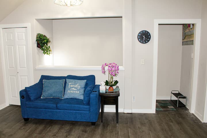 Indigo House: Charming Stay In Lynnwood Wa - Lynnwood, WA