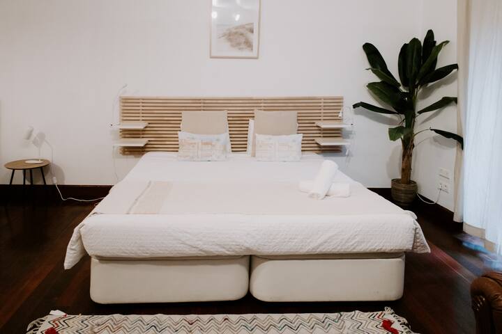 Amplio, central y auténtico Apartamento Familiar gallery image 5