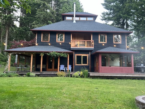The Foxglove House