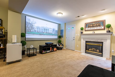 Lux Haven- Cinema, Billiards, Office | Nest Nights