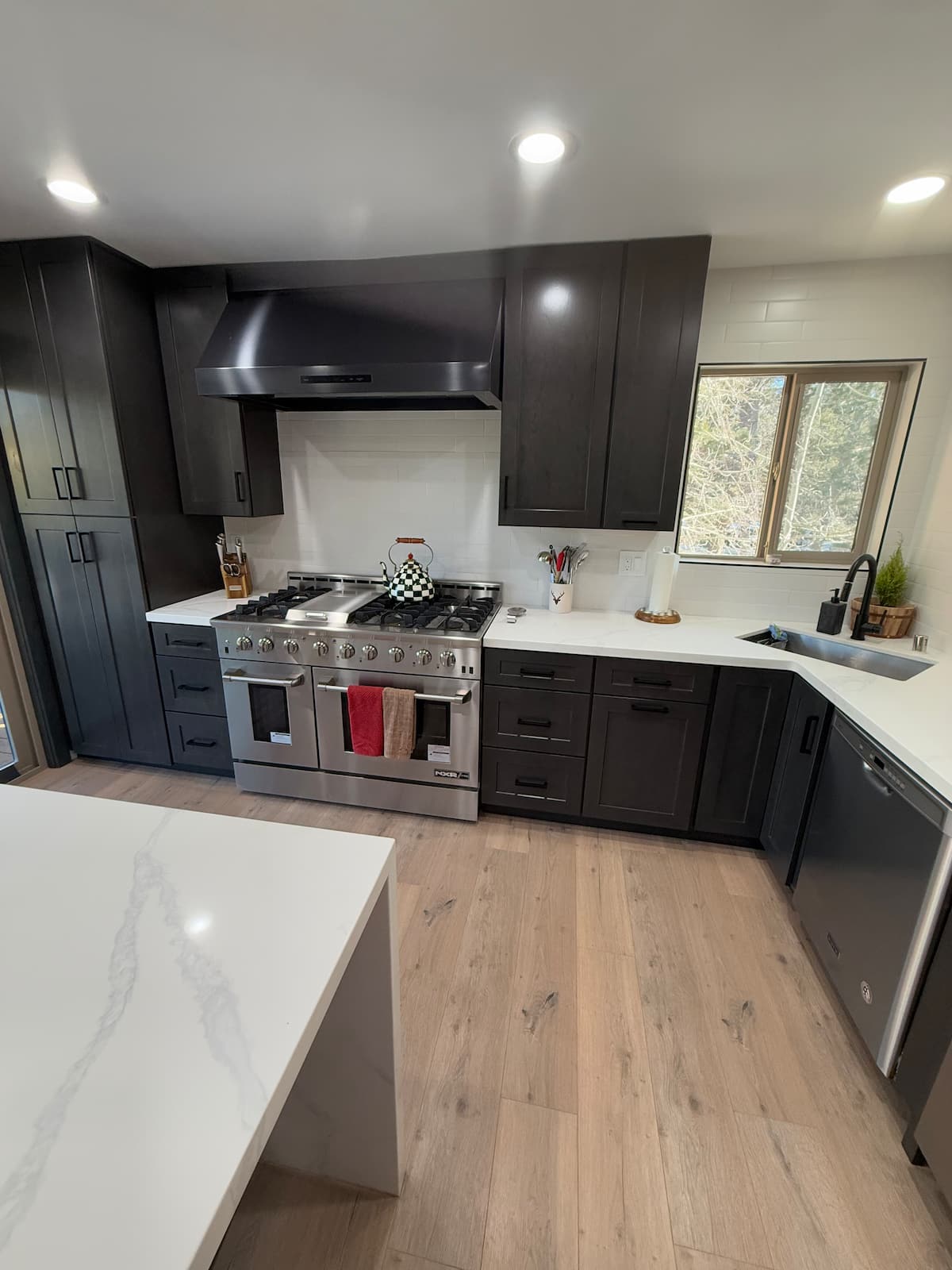 Mountain Gem — Kitchen