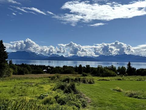 Bay & glacier view 2 bed w/ fire pit, fish storage