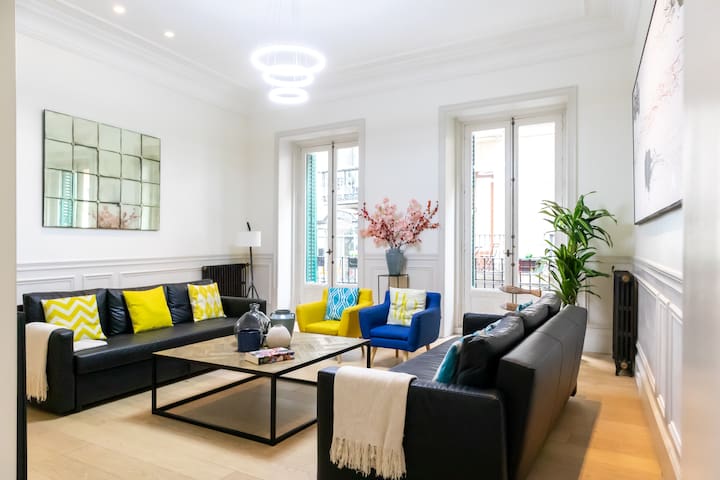 Chueca Gran Vía – 3 Bdrm 3 Bath
