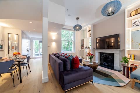 Successful Airbnb property: Perfect Location Designer Flat Notting Hill in Queen's Park