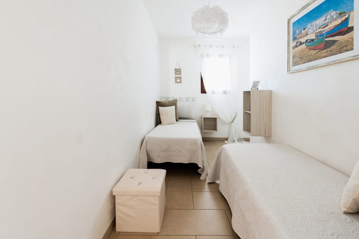 غرفة النوم 2