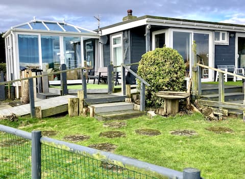 Lindaglassart's Studio at Woodholm