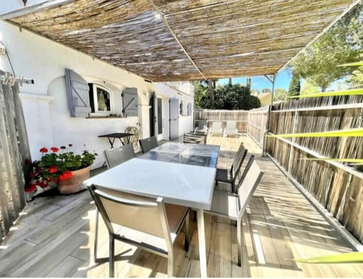 N2 Begude Avec Piscine Proche Plage Débarquement - La Croix-Valmer