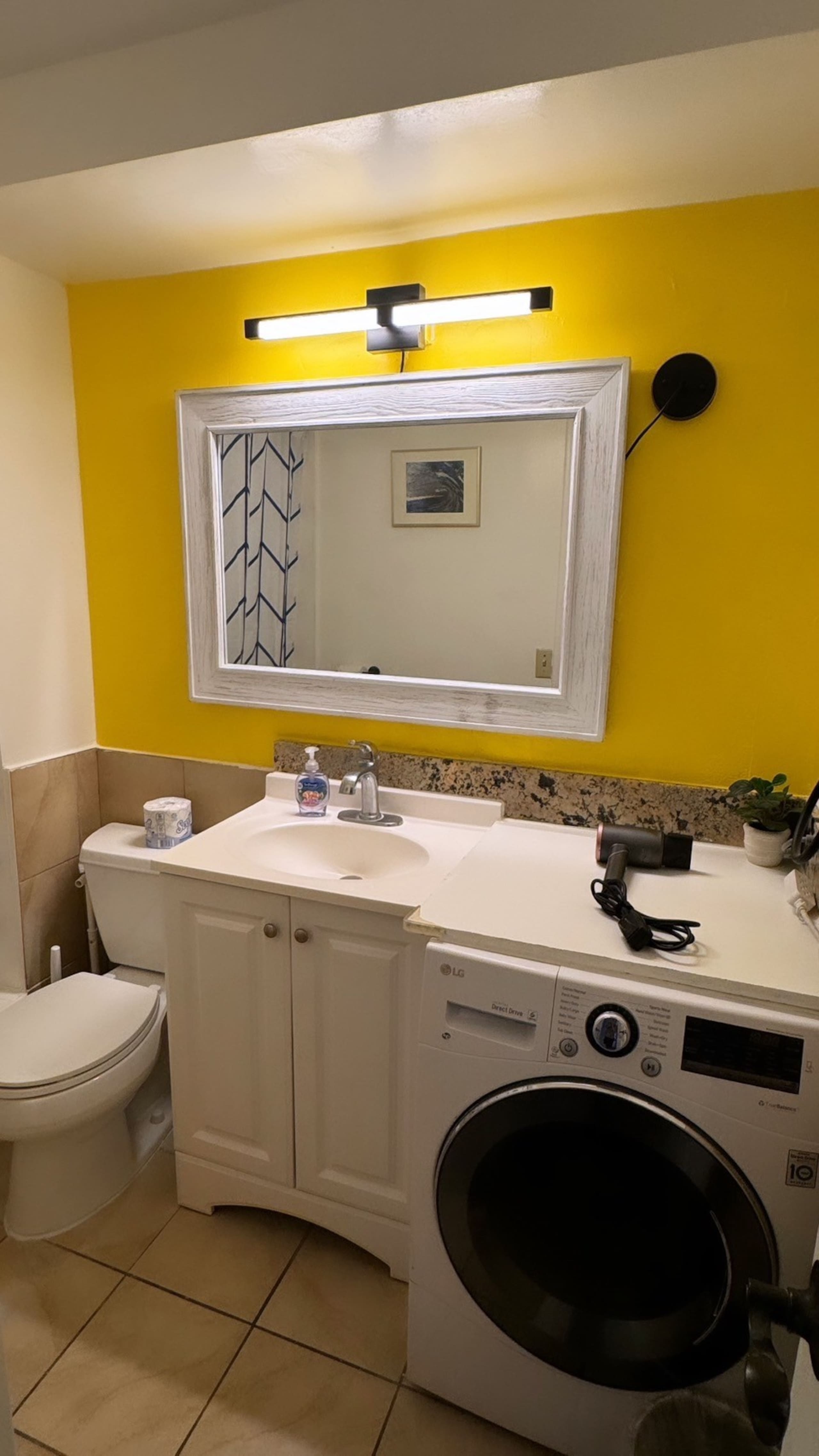 Condo in Honolulu · ★4.5 · 1 bedroom · 2 beds · 1 private bath - Image 20