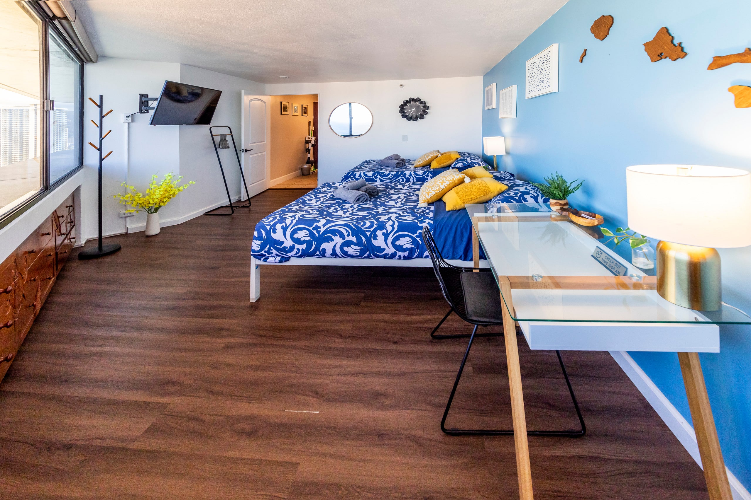 Condo in Honolulu · ★4.5 · 1 bedroom · 2 beds · 1 private bath - Image 8