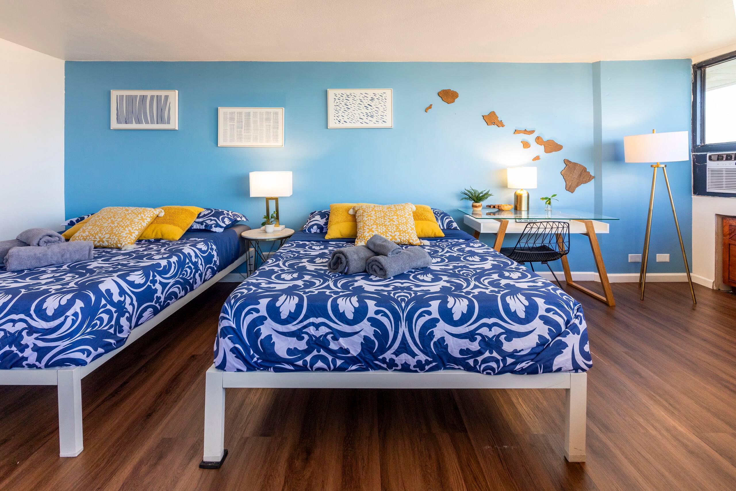 Condo in Honolulu · ★4.5 · 1 bedroom · 2 beds · 1 private bath - Image 7