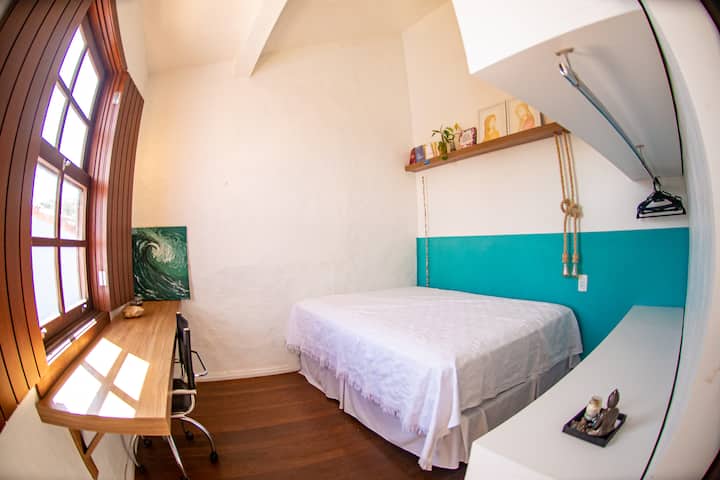 Në këtë dhomë nuk ka ar-condiconado!