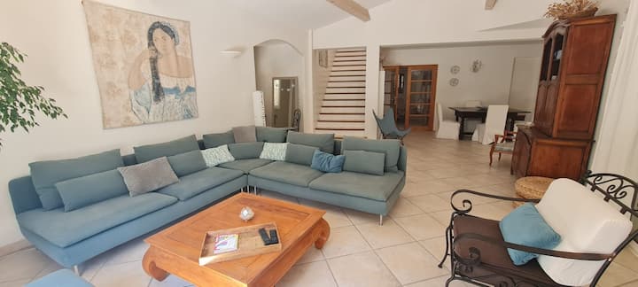 Villa Avec Piscine Et Jardin Sur La Côte Bleue. - Marignane