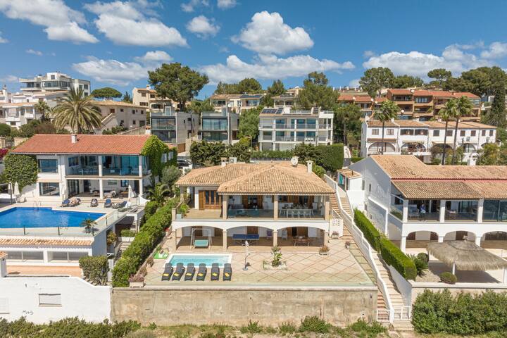 Last Minute OFFER Dreamy Villa w/ NEW Outdoor Pool gallery image 2