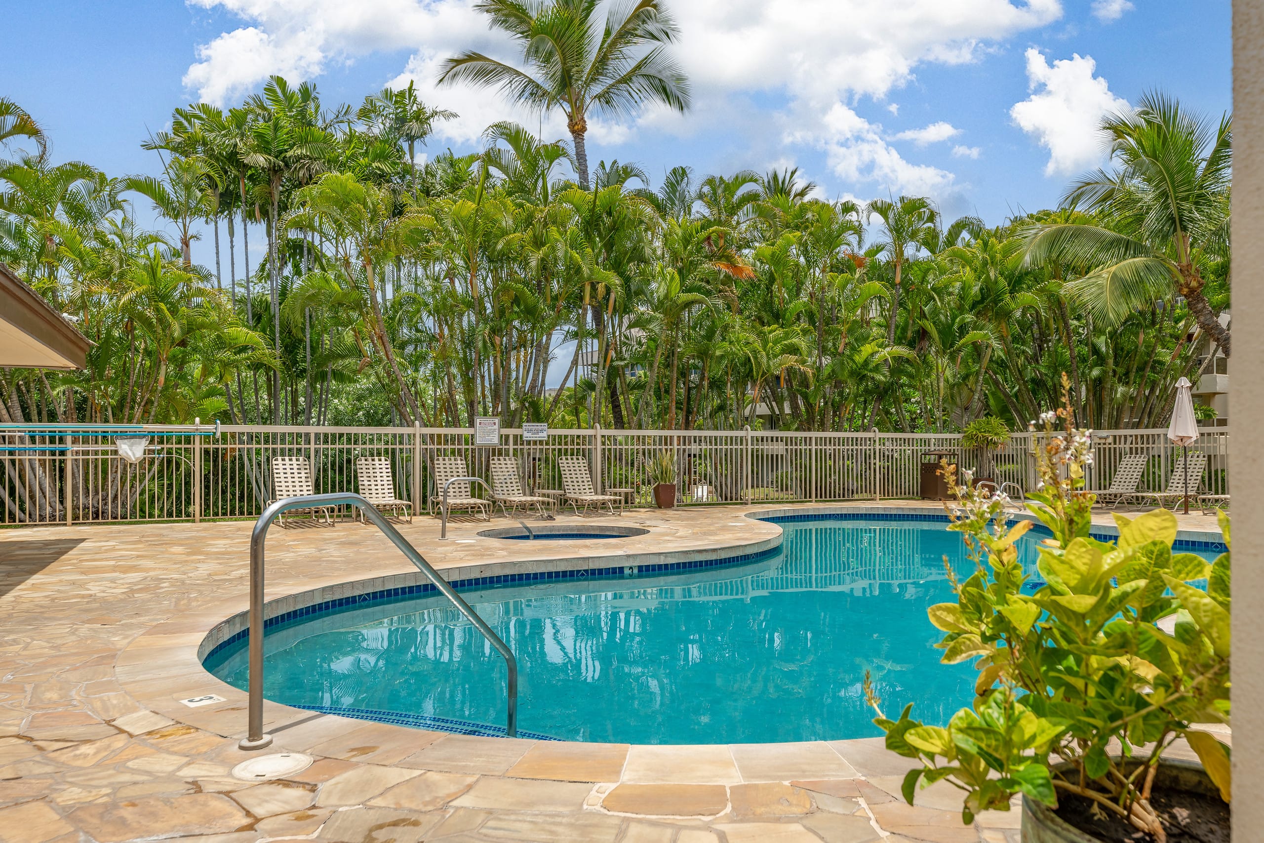 Condo in Kihei · ★4.75 · 2 bedrooms · 3 beds · 2 private baths - Image 52