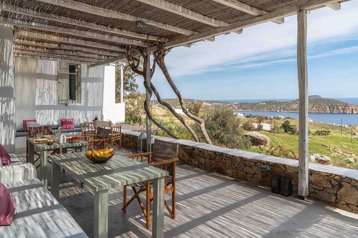 Eve Summer House in Ramos, Serifos gallery image 2