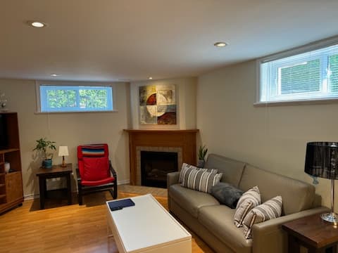 Top Airbnb: Angie's Place in Kanata