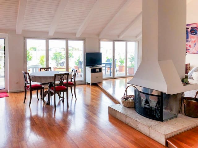 Attico con gran Terrazzo, Milano Stazione Centrale