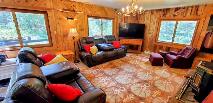 Secluded Riverfront Escape | Fish Pond - Idaho Springs, CO