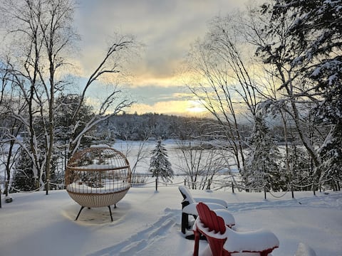 L'escarpement - Ski, Hot Tub, Rec Room, Beach