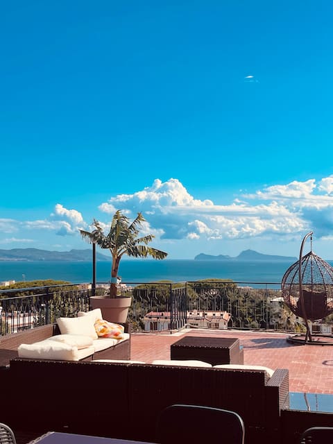 Apartment with Private Terrace Panoramic Sea View