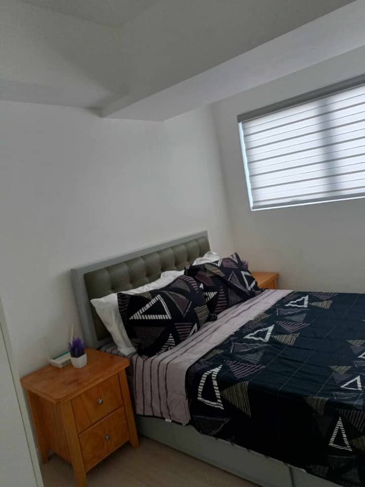 საძინებელი 1