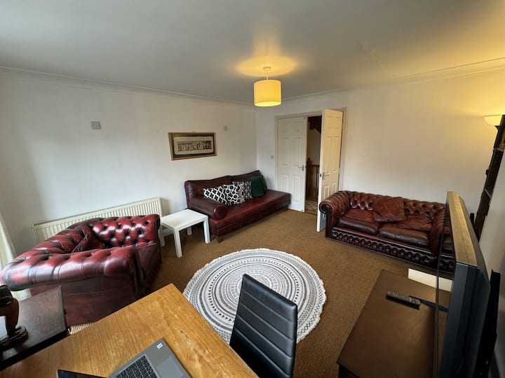 Bright & Spacious House For Up To 6 In Oxford - Oxford
