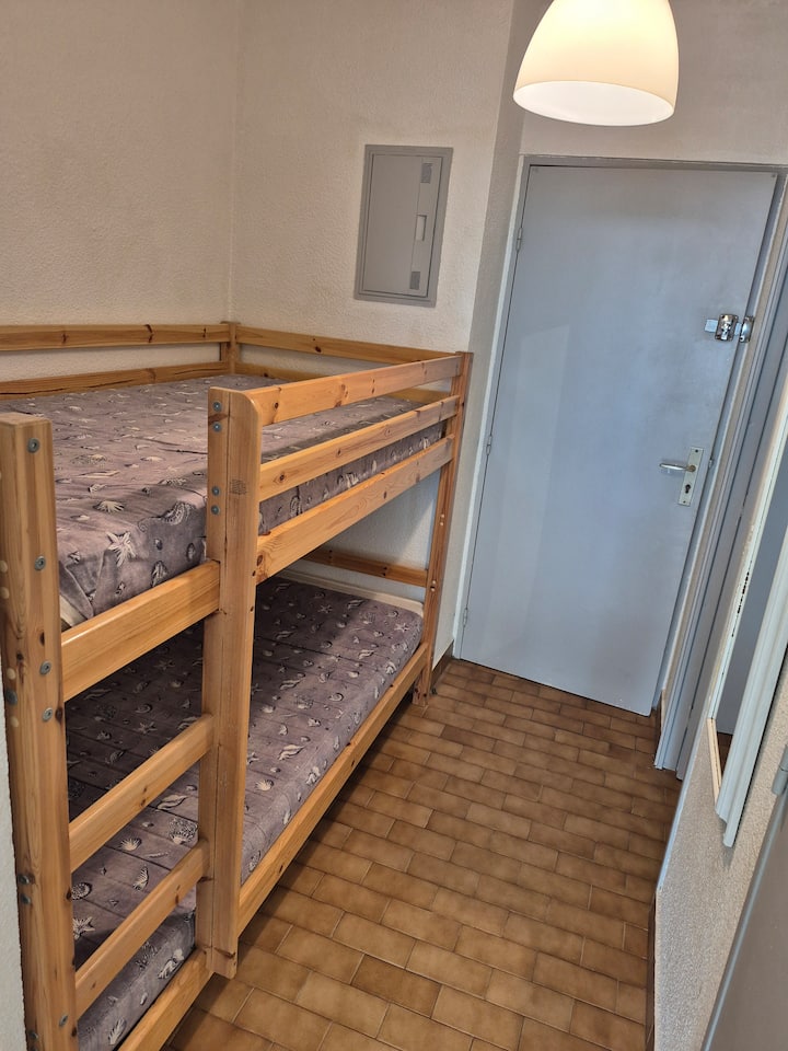 Sehemu ya chumba cha kulala