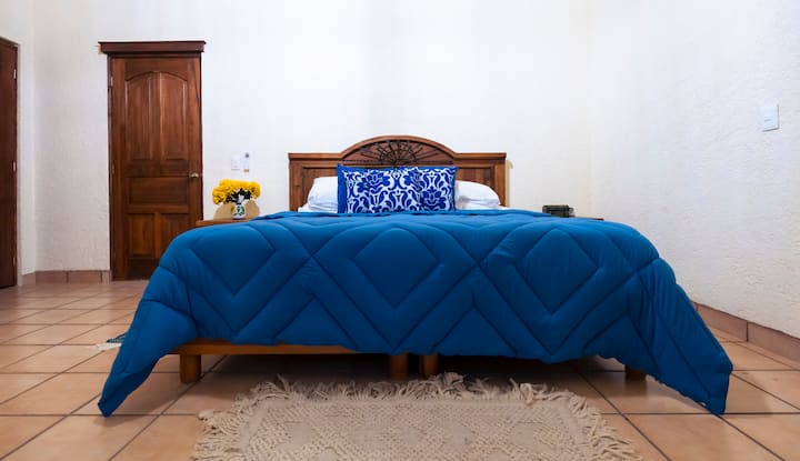 Schlafzimmer 2