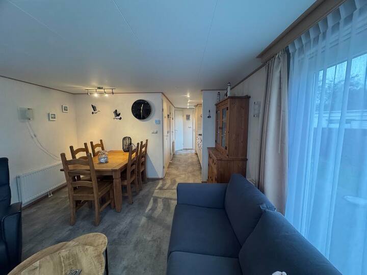 Gezellige 5 Pers. Chalet Buren Ameland Te Huur. - Ameland