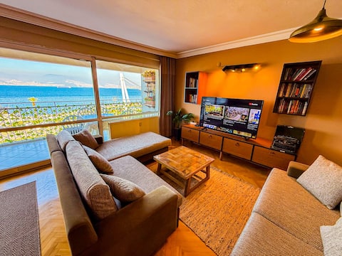 Authentic House with IZMIR BAY View Spcl.Parking