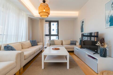 1+1 Ultra Lux Residence Apartment-Great Location