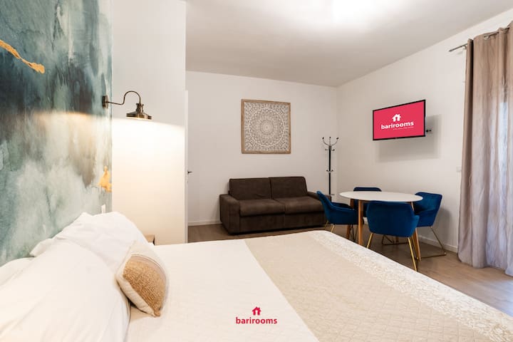 Barirooms managed Airbnb listing 2