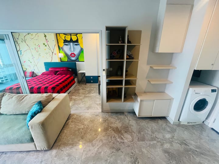 Designer Vip Pad - Balcony @ Centric Sea 22th Flr. - Pattaya