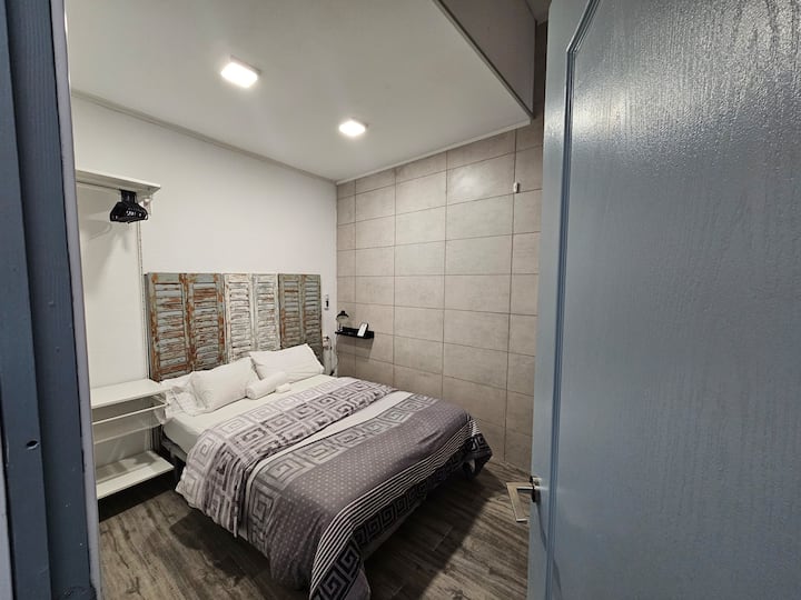 غرفة النوم 2