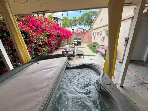 Spacious Long Beach Escape w Private Hot Tub + Bar