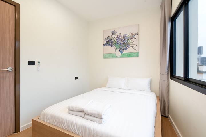 Townhouse in Pratunam Bangkok gallery image 5