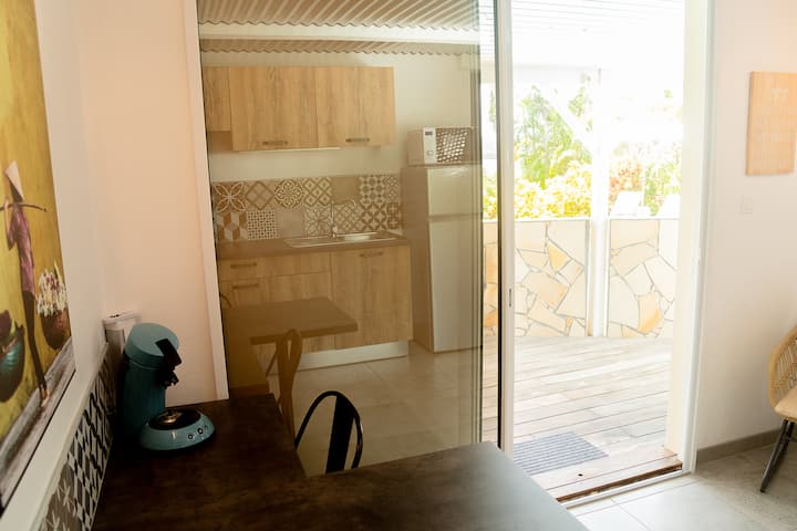 Logement "Cannelle" Avec Terrasse Et Piscine. - Martinique
