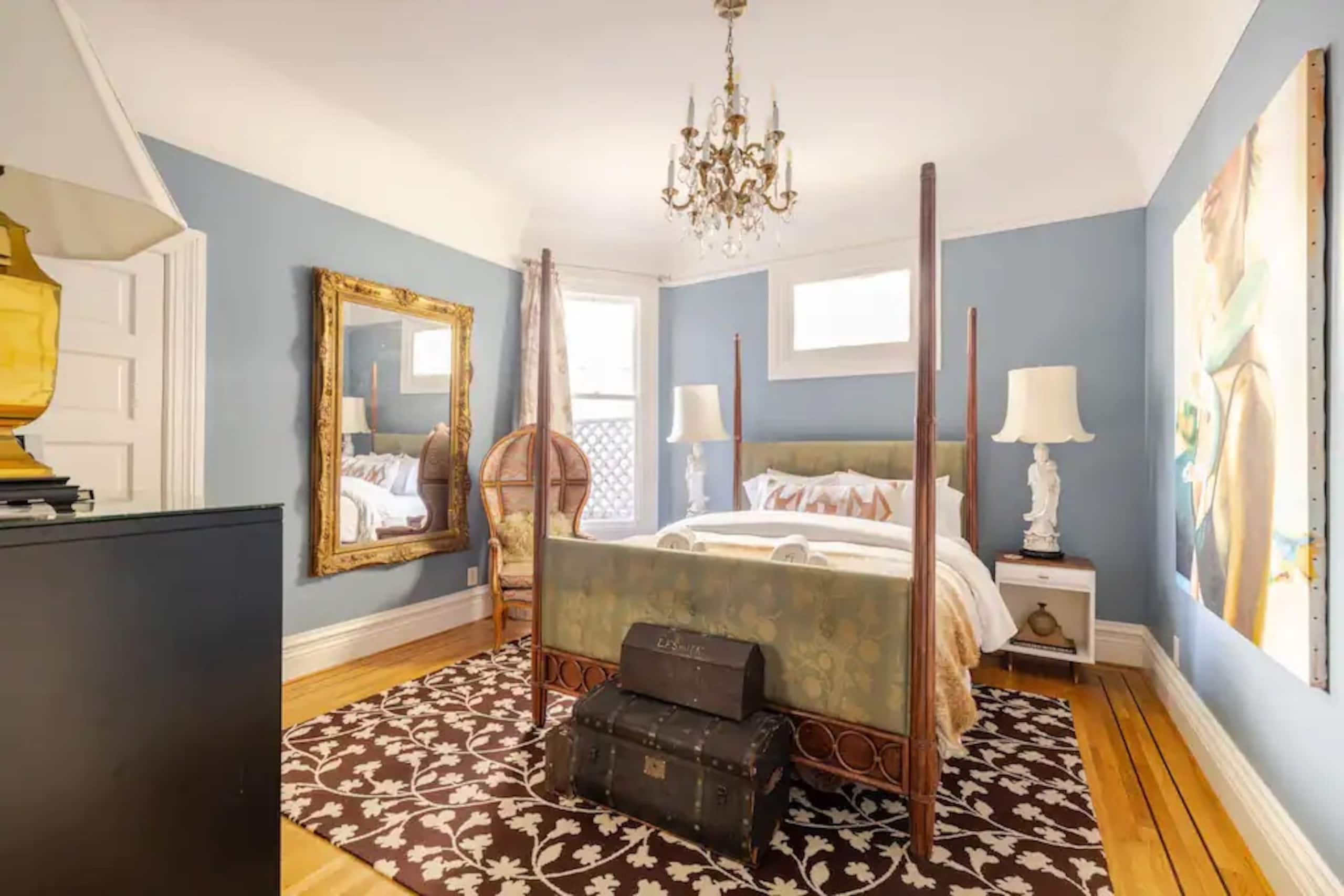 Condo in San Francisco · ★5.0 · 3 bedrooms · 3 beds · 2.5 baths - Image 12