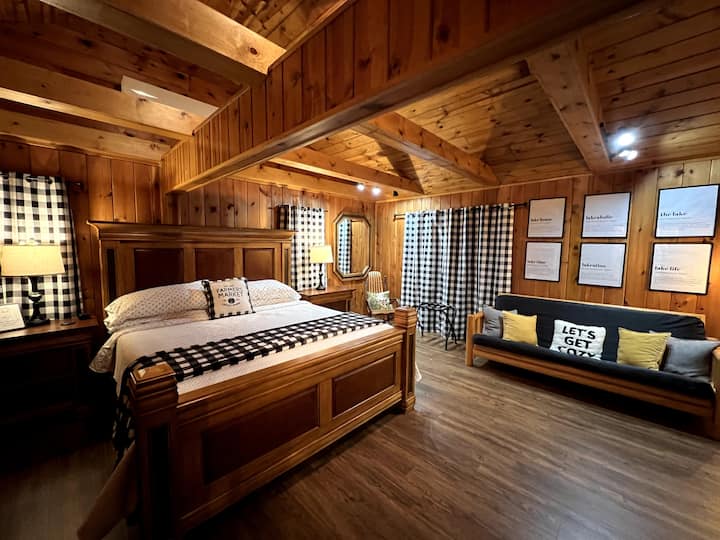 Master bedroom with king size bed; full size futon is in this room.  Please notify Marcia if you will be utilizing the futon for sleeping purposes so that linens can be placed out.