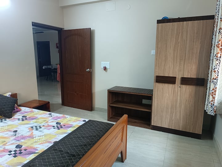 საძინებელი 2