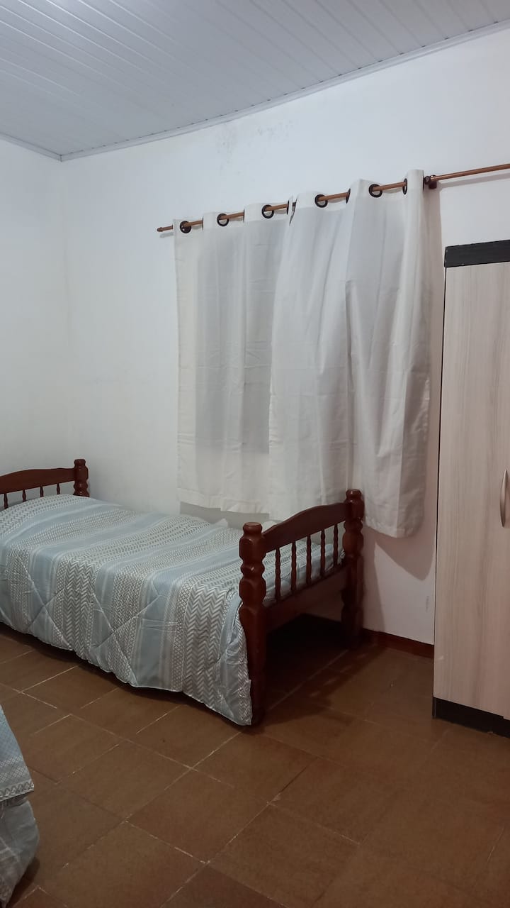 Yataq otağı 2