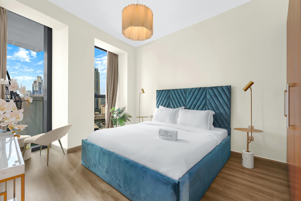 2 Bedroom Furnished Apartment with Skyline View | Burj Vista 3