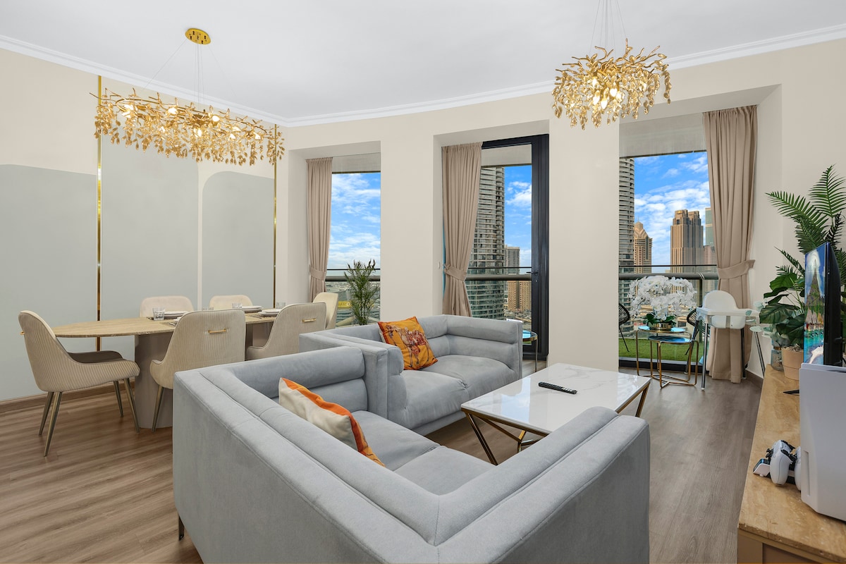 2 Bedroom Furnished Apartment with Skyline View | Burj Vista 2