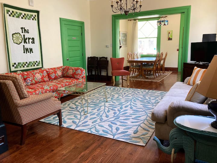 Okra Inn Guest Rm: 2 Br & Private Bath, Park Incl - New Orleans, LA