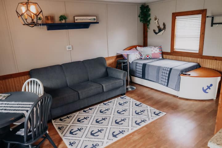 Anchor Away – Steps To Lake & Family Fun - オカボジ, IA