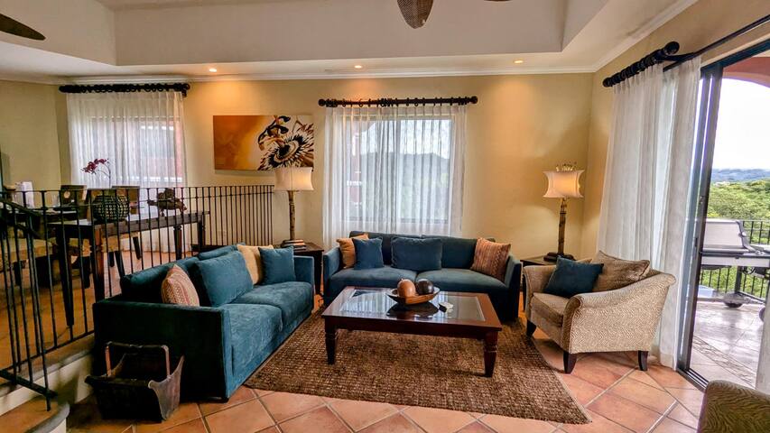 Oceanview Penthouse
Beach Club
Reserva Conchal