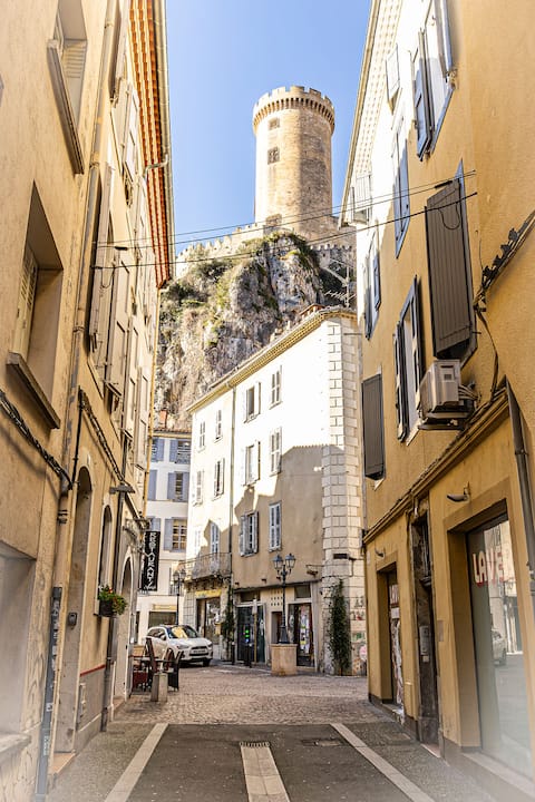 Gîte 3* Le Grand Fux : Charming townhouse